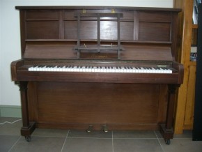 Waddington piano